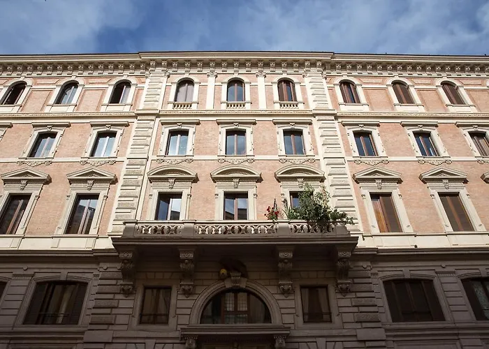 Oda ve Kahvaltı Affreschi Su Luxury Roma