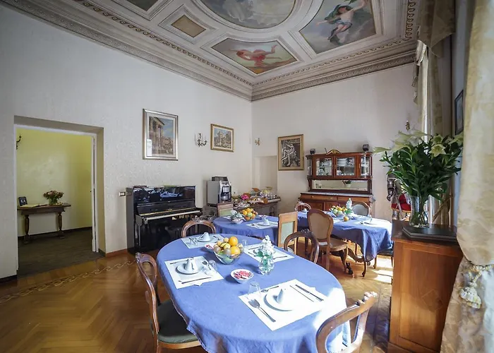 Oda ve Kahvaltı Affreschi Su Luxury 4*