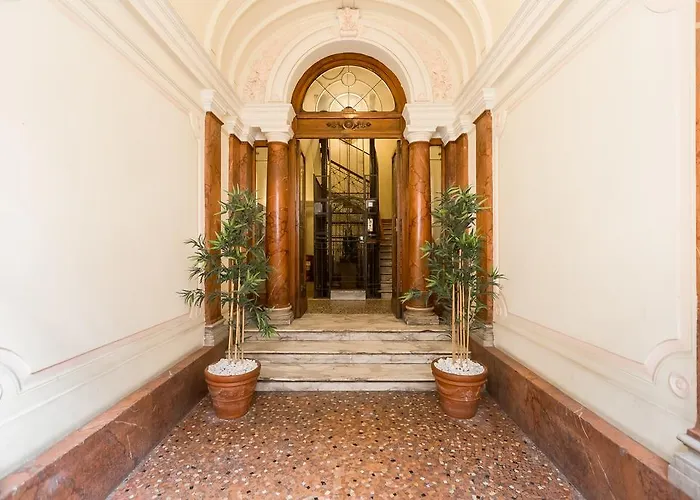 Affreschi Su Luxury