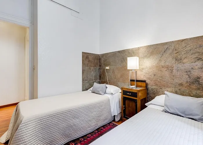Oda ve Kahvaltı Affreschi Su Luxury Roma