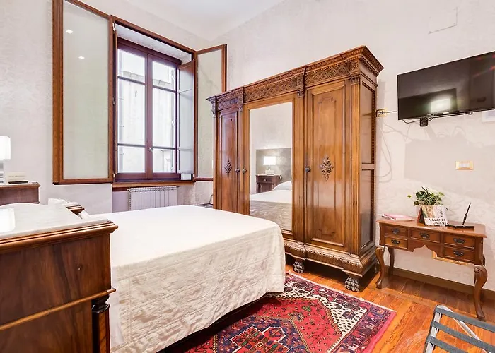 Affreschi Su Luxury